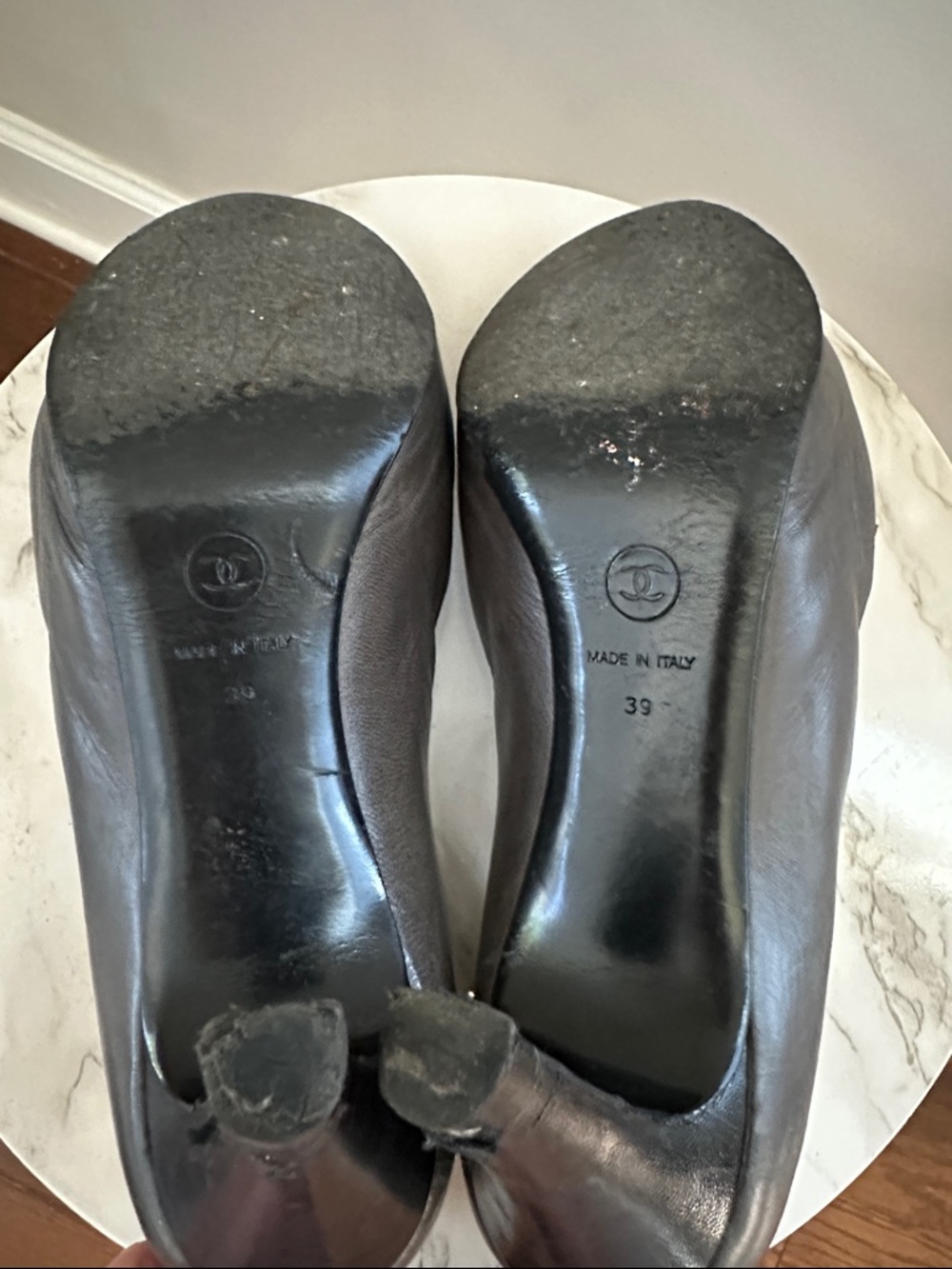 CHANEL Black and Gray Leather Cap-Toe Pumps - Picture 6 of 6